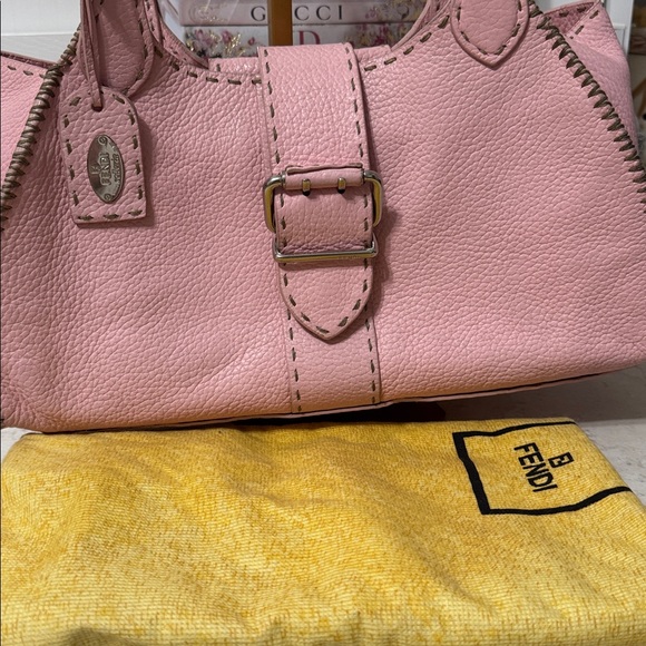 Fendi Selleria in baby Pink 🩷 with taupe whipstitching - Picture 2 of 14